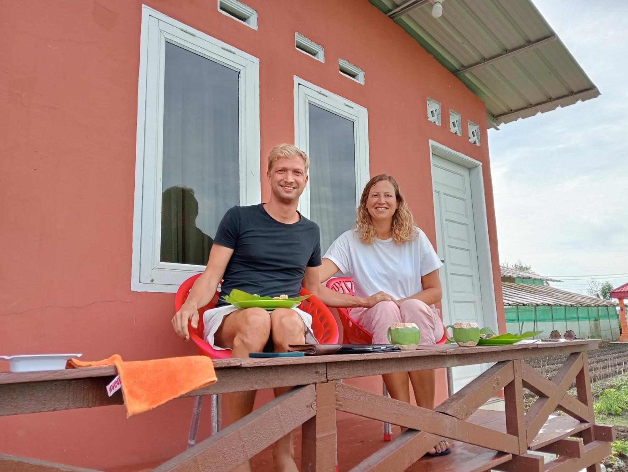 Vulkaan Homestay Berastagi Eksteriør billede